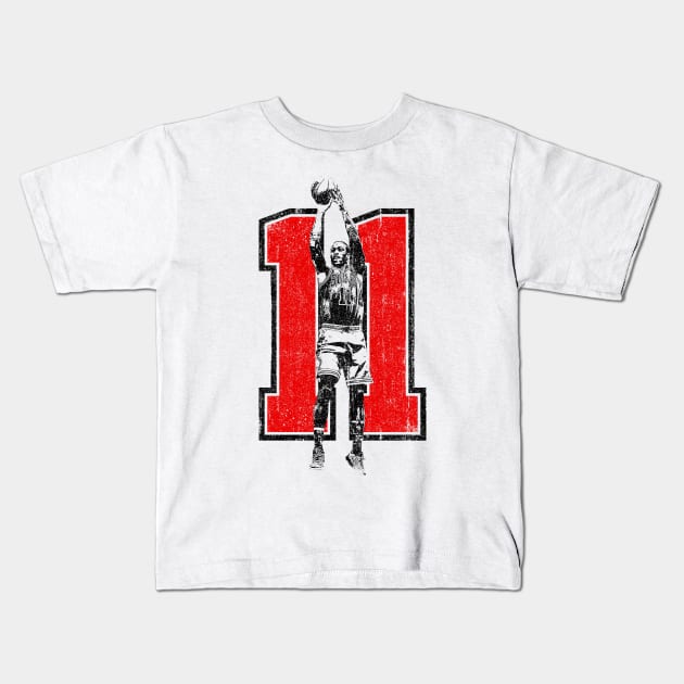 Demar Derozan (Variant) Kids T-Shirt by huckblade